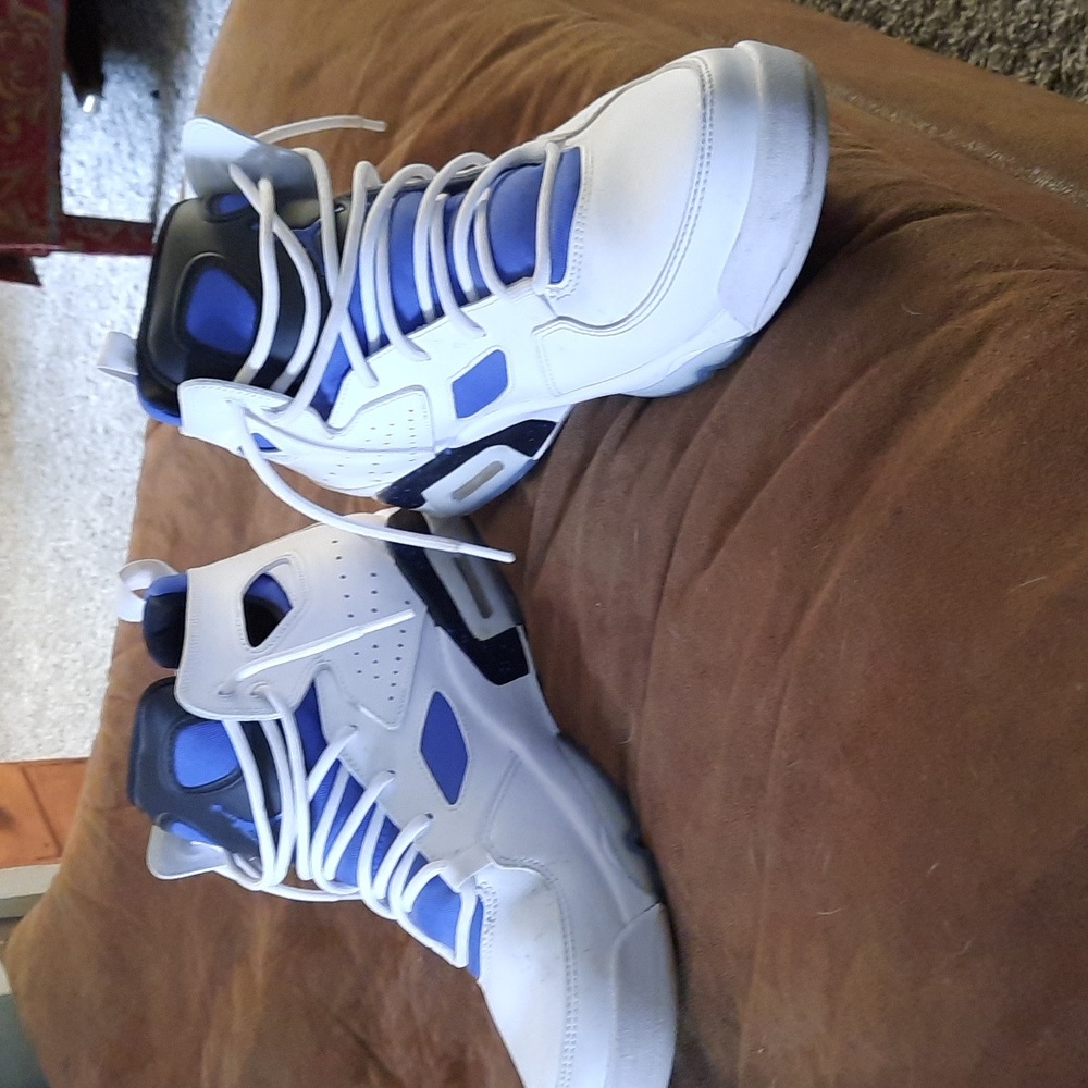 COPY - Mens Jordan's basketball shoes
